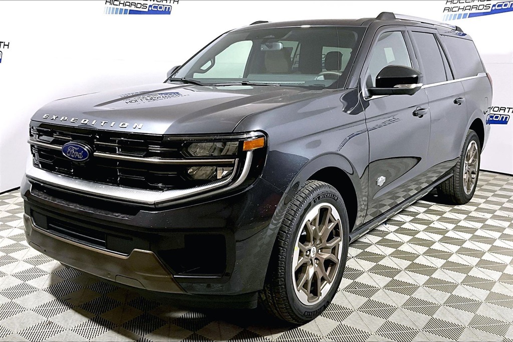 2026 Ford Expedition King Ranch's photo