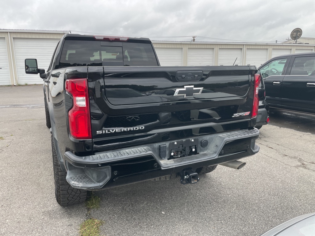 PreOwned 2024 Chevrolet Silverado 2500HD ZR2 4D Crew Cab in Arab 