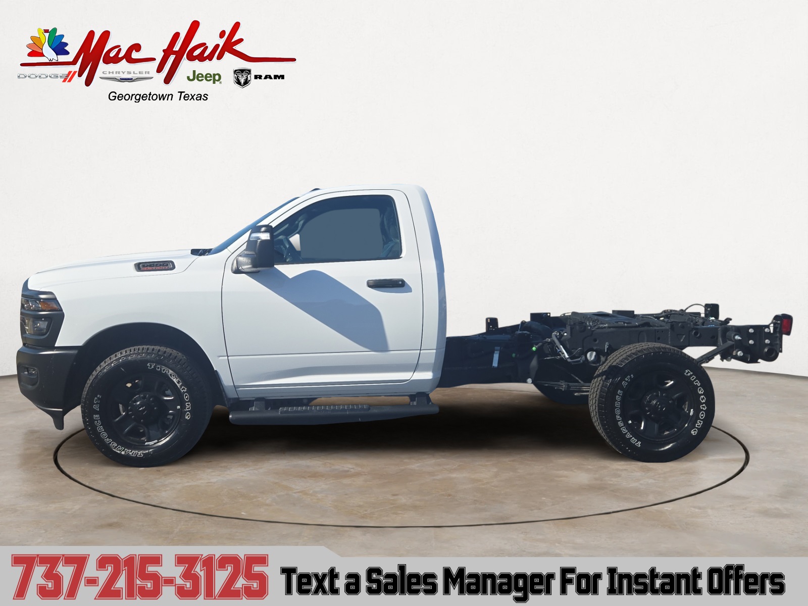 2025 Ram 3500 Tradesman photo 2