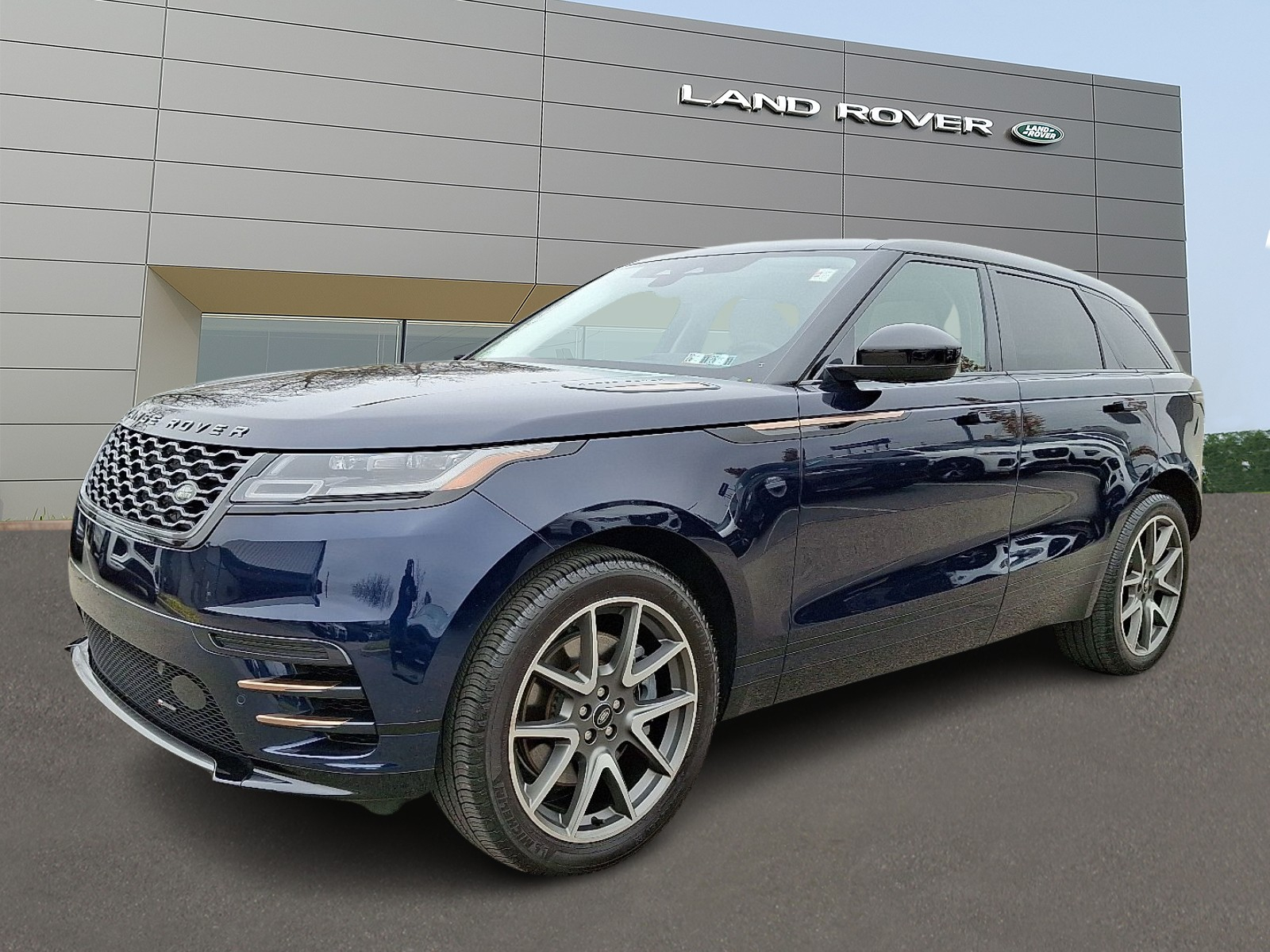 2023 Land Rover Range Rover Velar S's photo