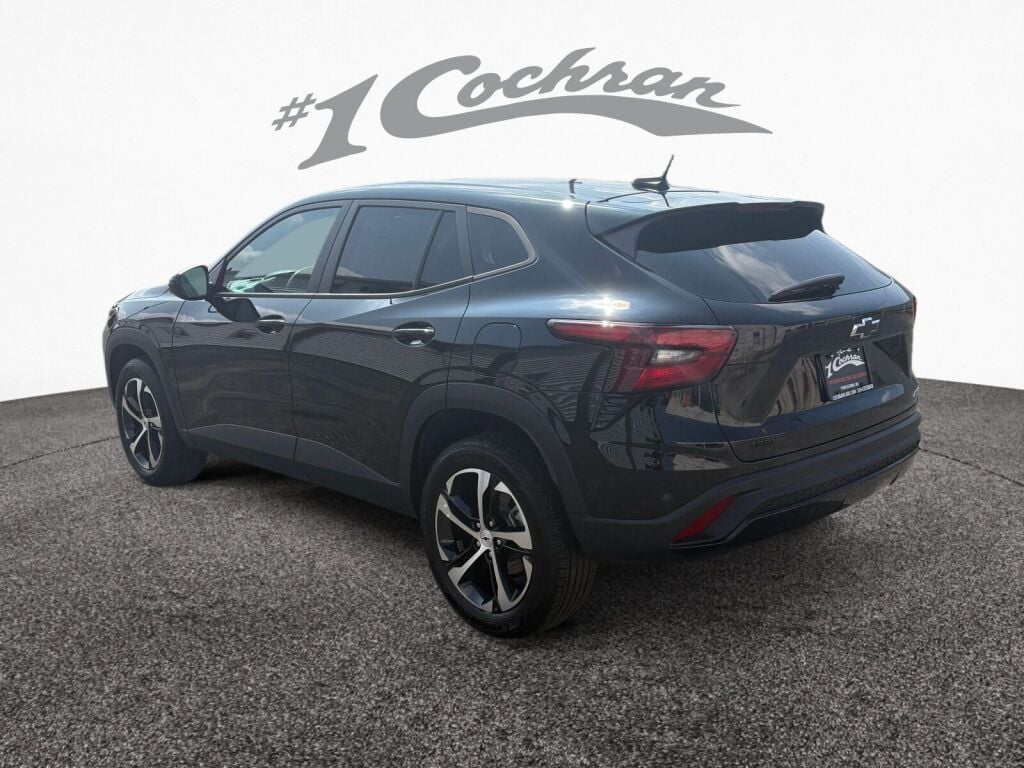 2024 Chevrolet Trax photo 5