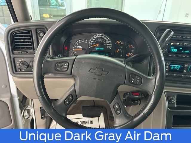 2005 Chevrolet Suburban 1500 Z71 photo 26