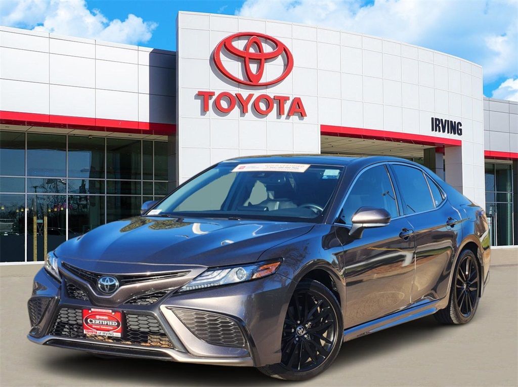 2022 Toyota Camry XSE's photo