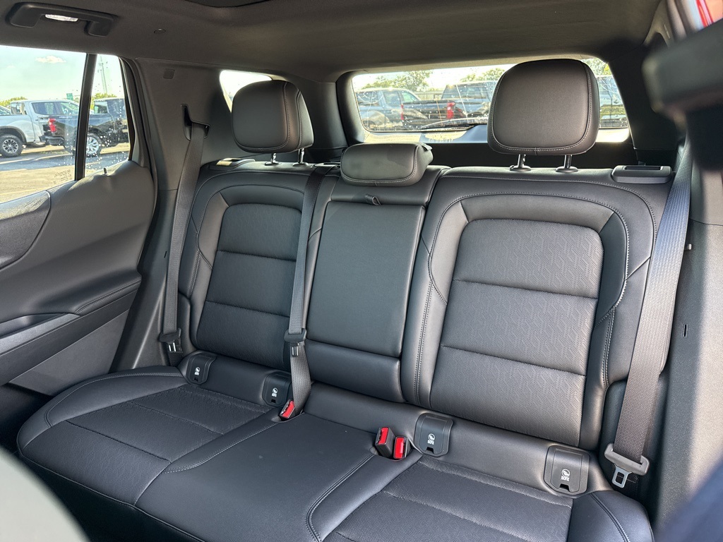 2026 Chevrolet Equinox LT photo 11