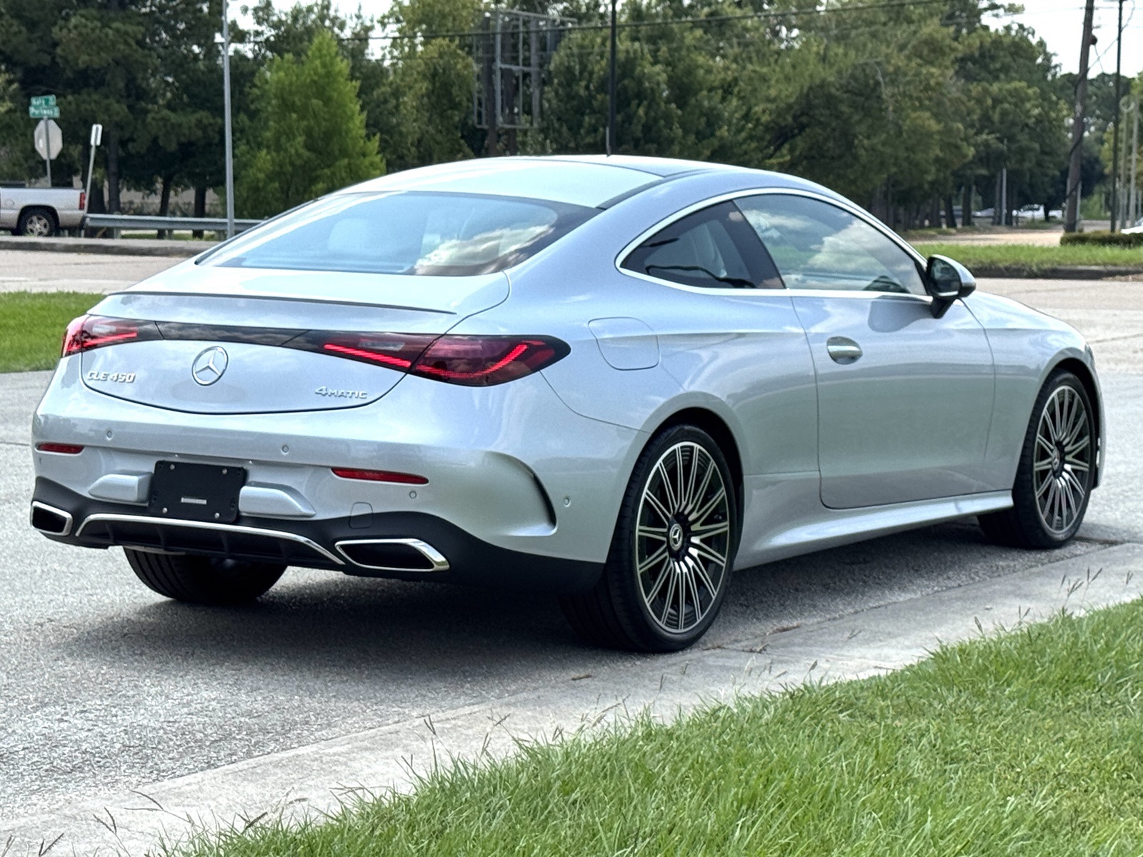 2026 Mercedes Benz CLE 450 4MATIC Coupe photo 3
