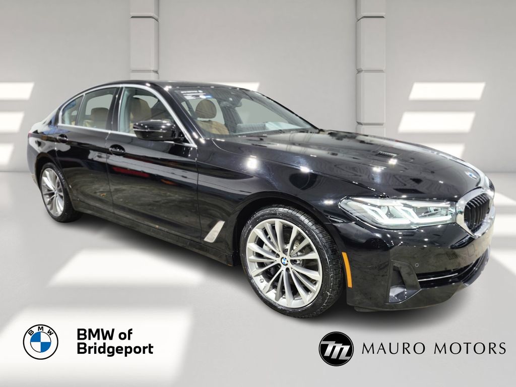 2022 BMW 5 Series 540i's photo