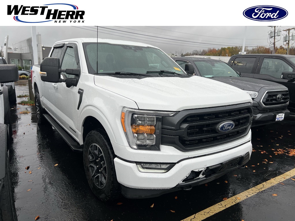 2022 Ford F-150 XLT's photo
