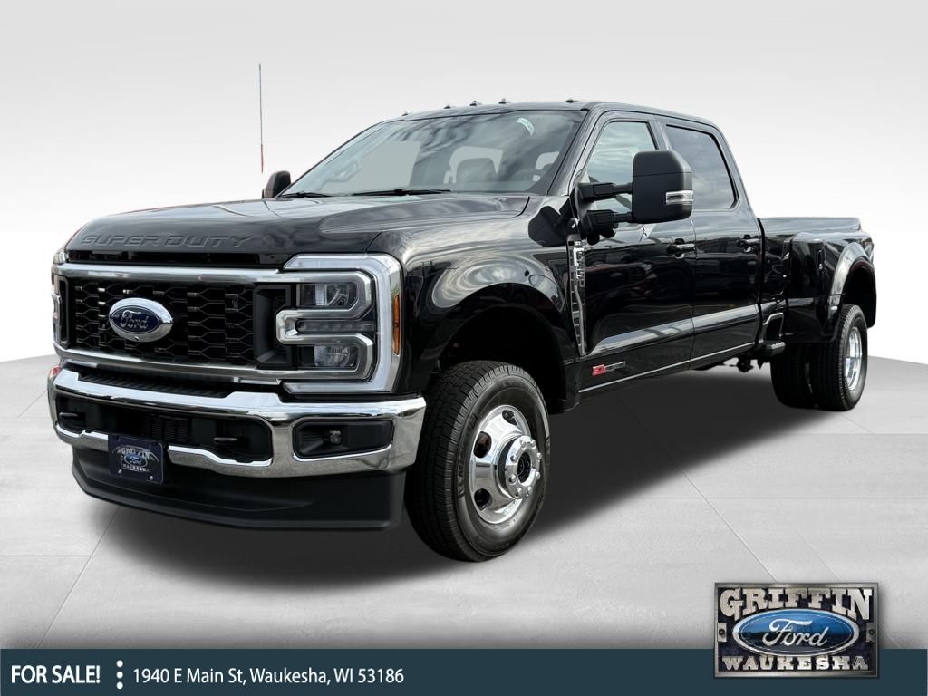 2026 Ford F-350 Super Duty XLT's photo