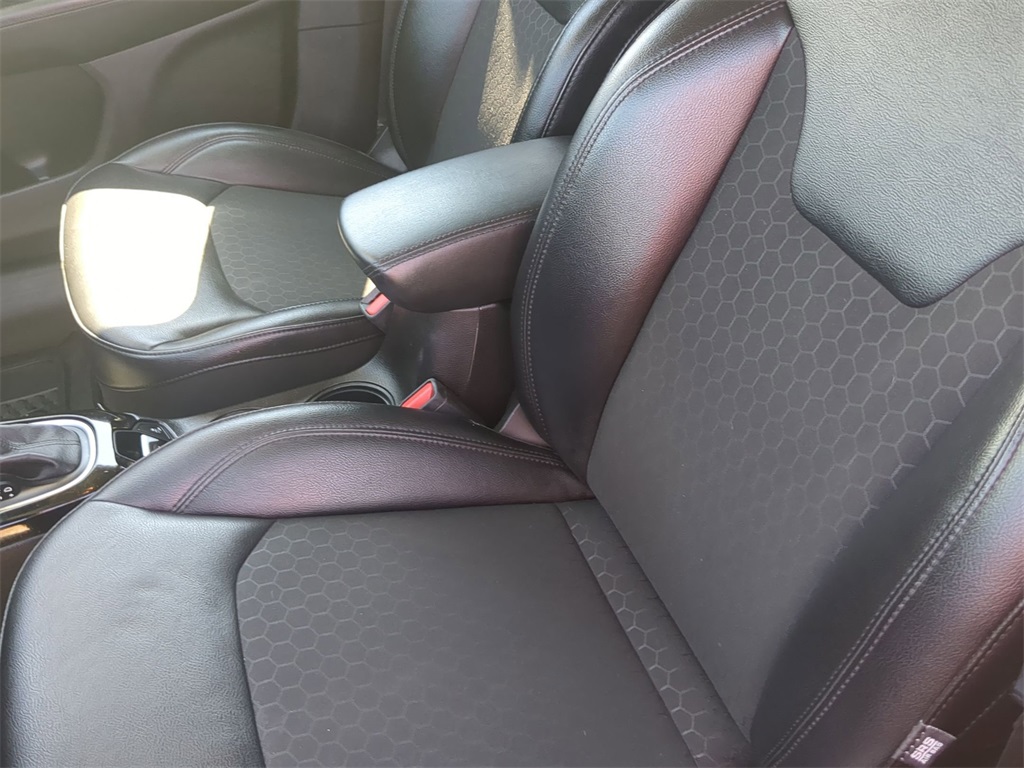 2020 Jeep Compass Altitude photo 14