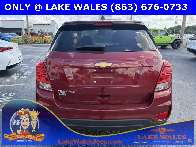2022 Chevrolet Trax LS photo 3