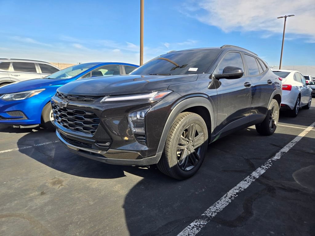 2024 Chevrolet Trax ACTIV photo 2