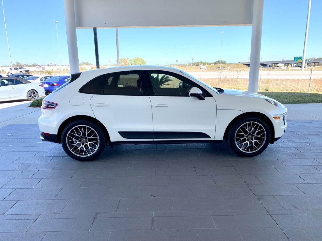 2018 Porsche Macan Base photo 4