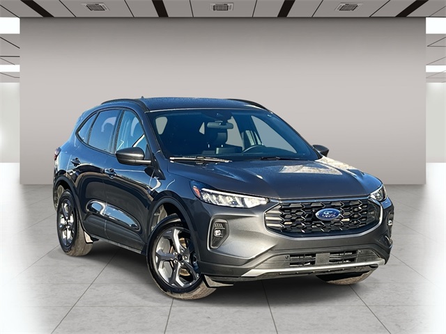2025 Ford Escape SEL's photo