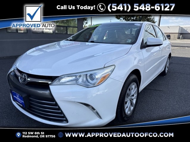 2017 Toyota Camry LE