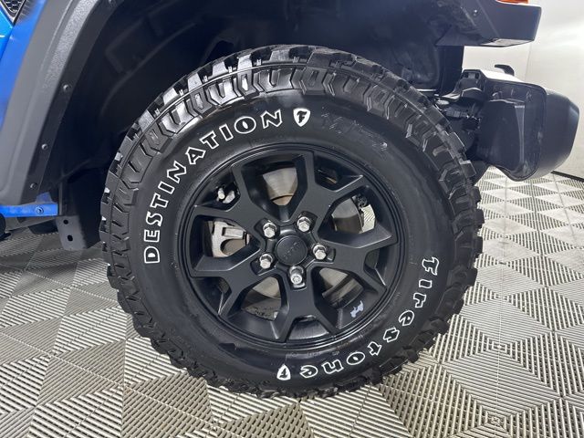 2023 Jeep Wrangler Willys photo 6