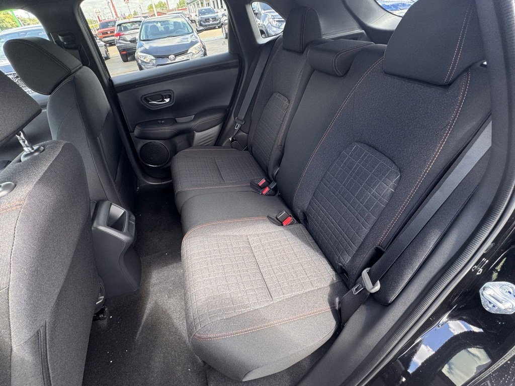 2026 Honda HR-V Sport photo 9