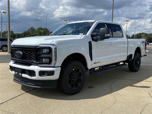 2026 Ford F-350 photo 4
