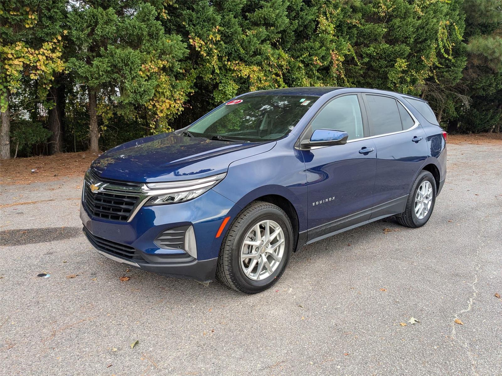 2022 Chevrolet Equinox LT's photo