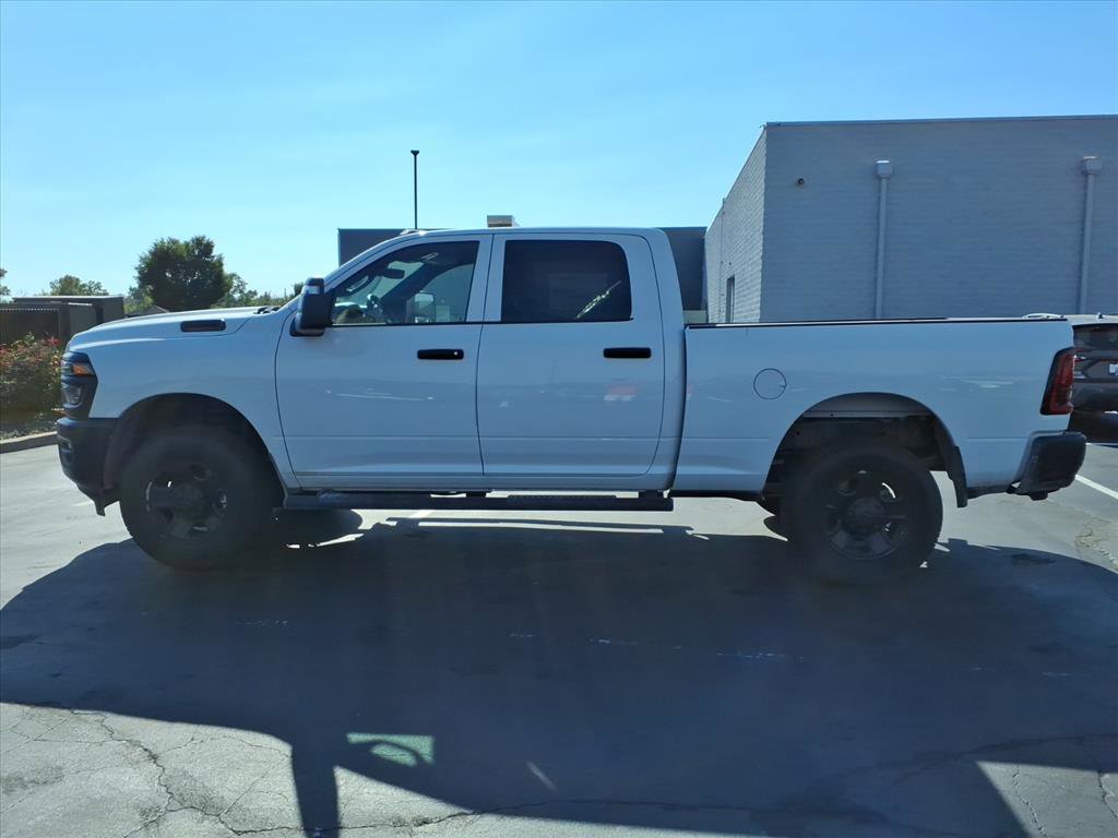 2026 Ram 3500 Tradesman photo 3