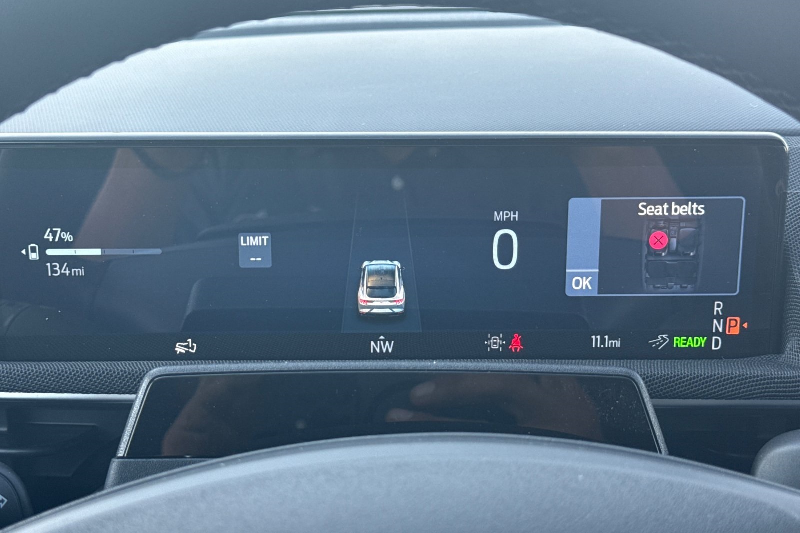 2025 Ford Mustang Mach-E Select photo 22