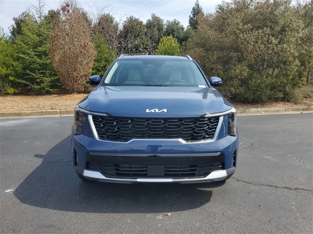 2025 Kia Sorento S photo 2