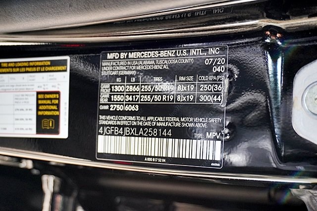 Used 2020 Black Mercedes-Benz GLE 350 image 40