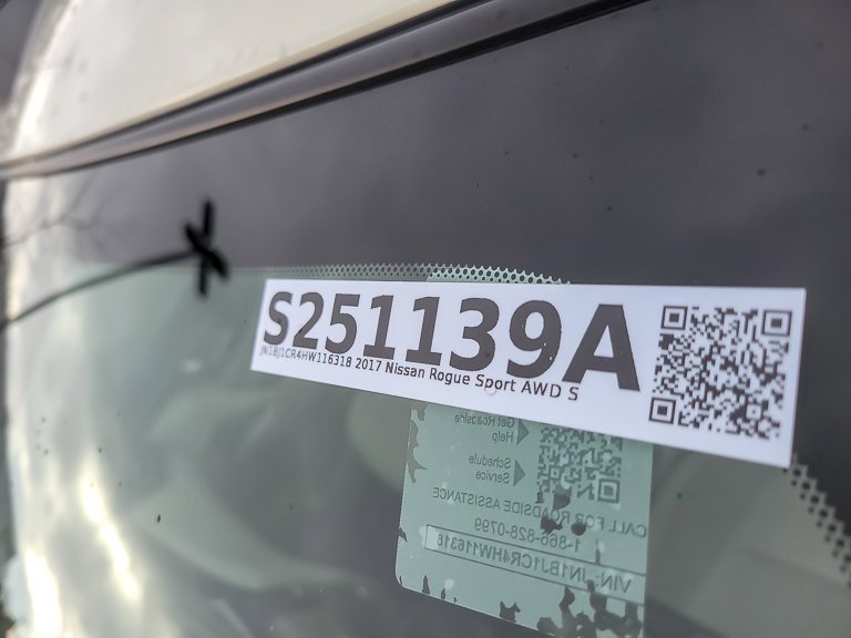 2017 NISSAN ROGUE SPORT - Image 24