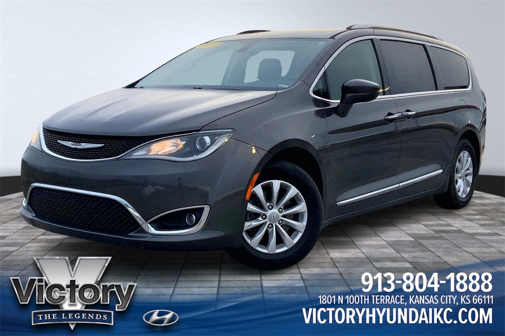 2019 Chrysler Pacifica Touring L