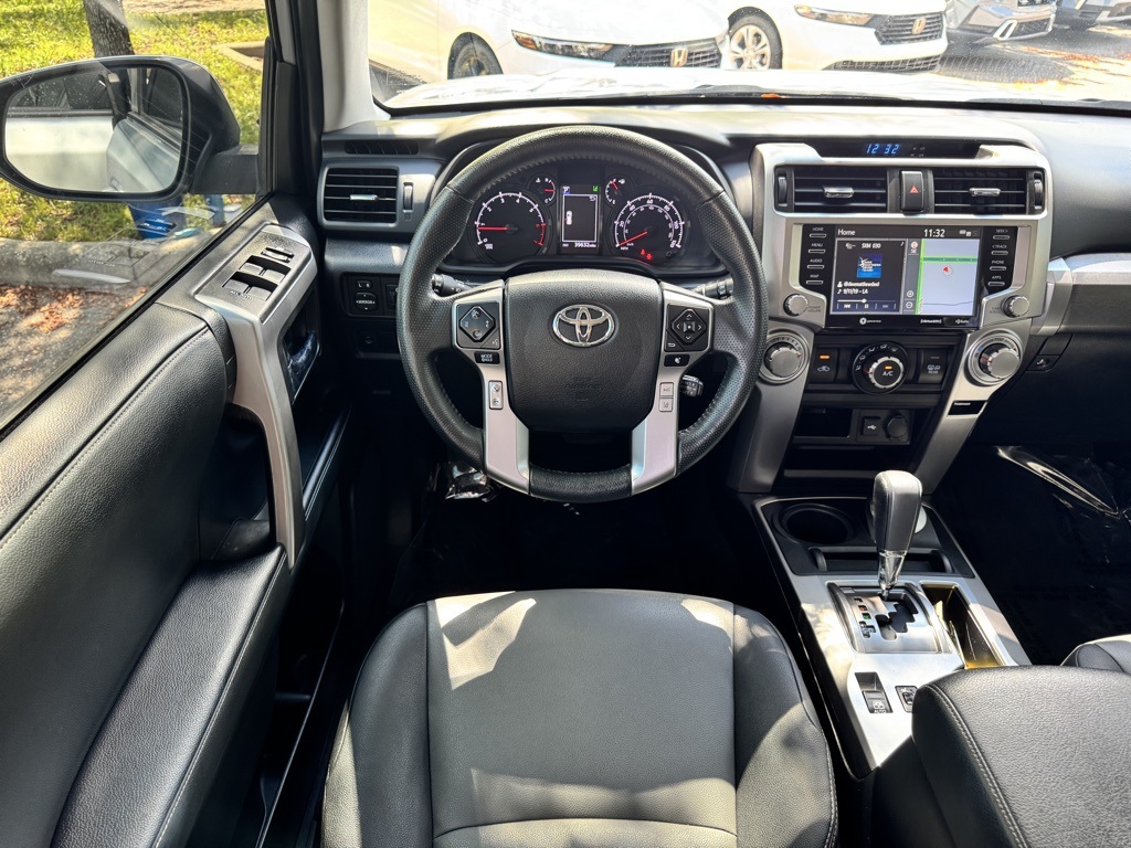 2021 Toyota 4Runner SR5 Premium photo 13