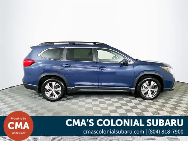 2023 Subaru Ascent Premium photo 8