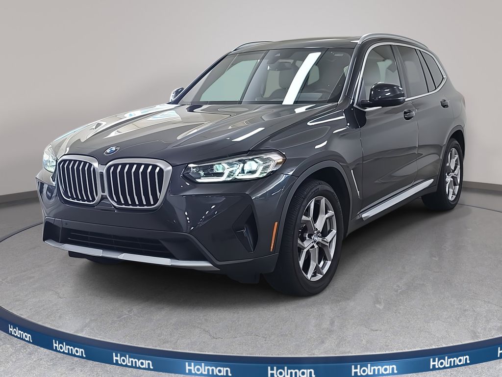 2022 BMW X3 30i's photo