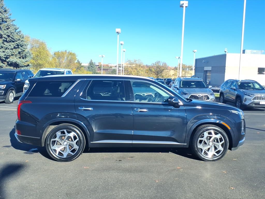 Used 2021 Hyundai Palisade Calligraphy with VIN KM8R7DHE7MU265177 for sale in Burnsville, Minnesota