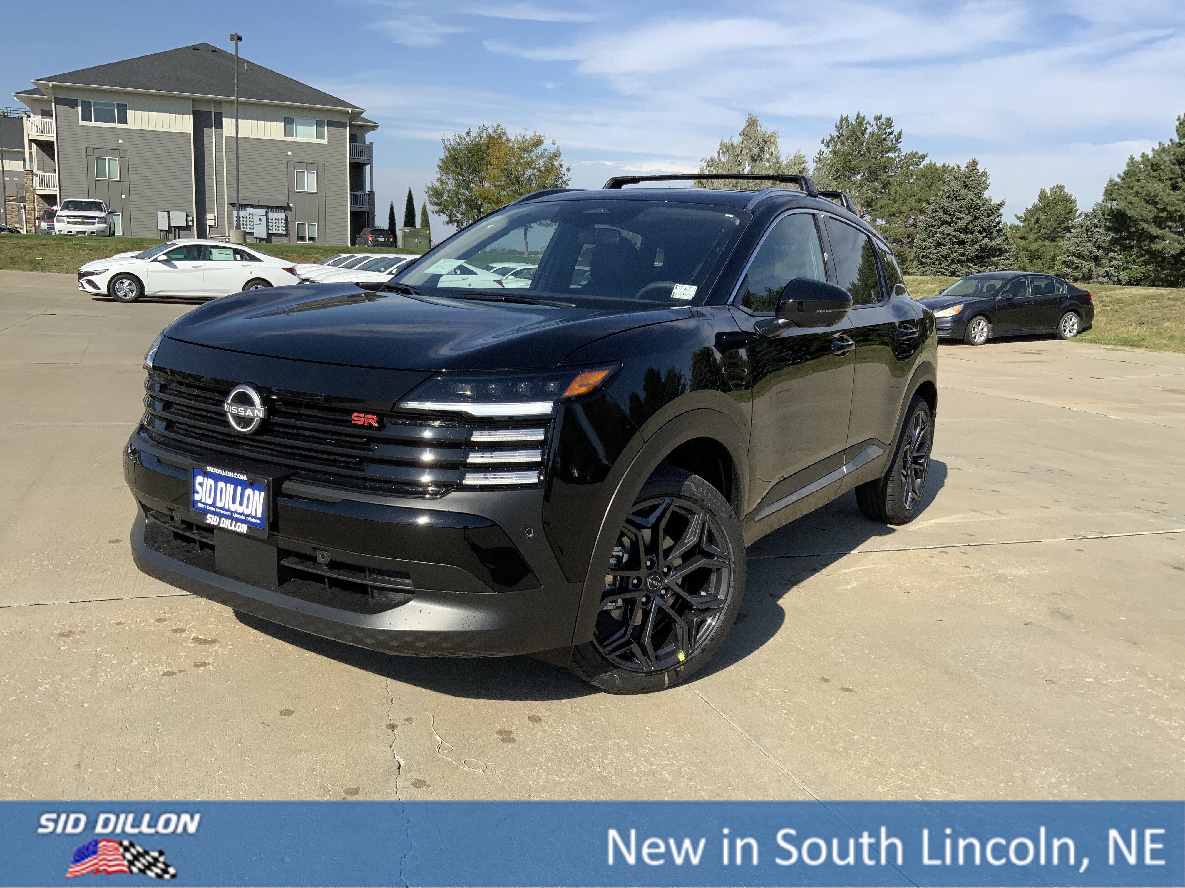 2026 Nissan KICKS SR AWD's photo