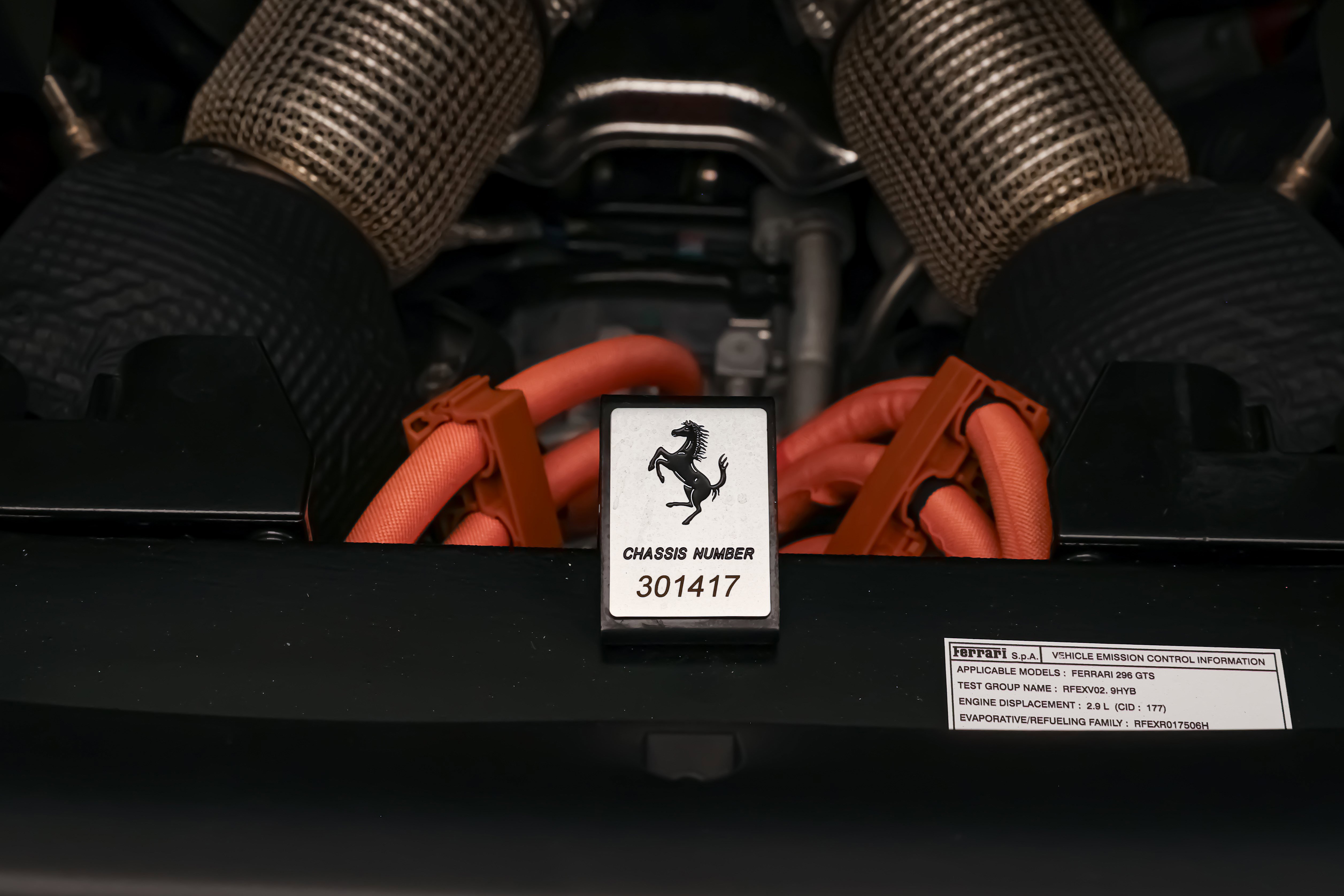 2024 Ferrari 296 GTS photo 10