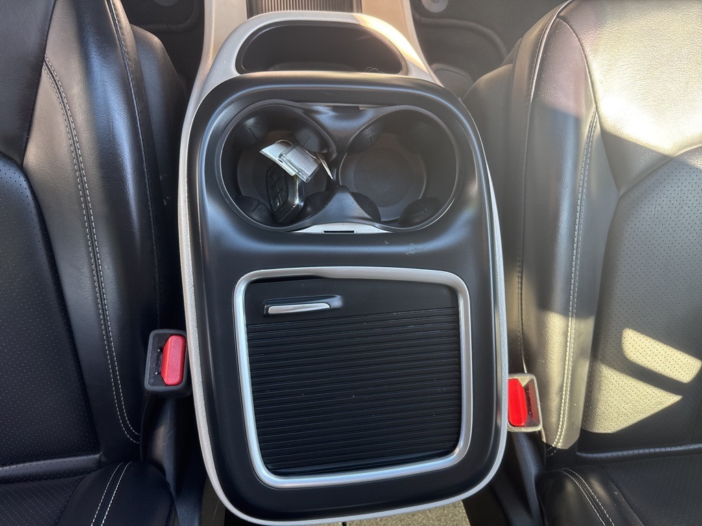 2023 Chrysler Pacifica Touring L photo 35