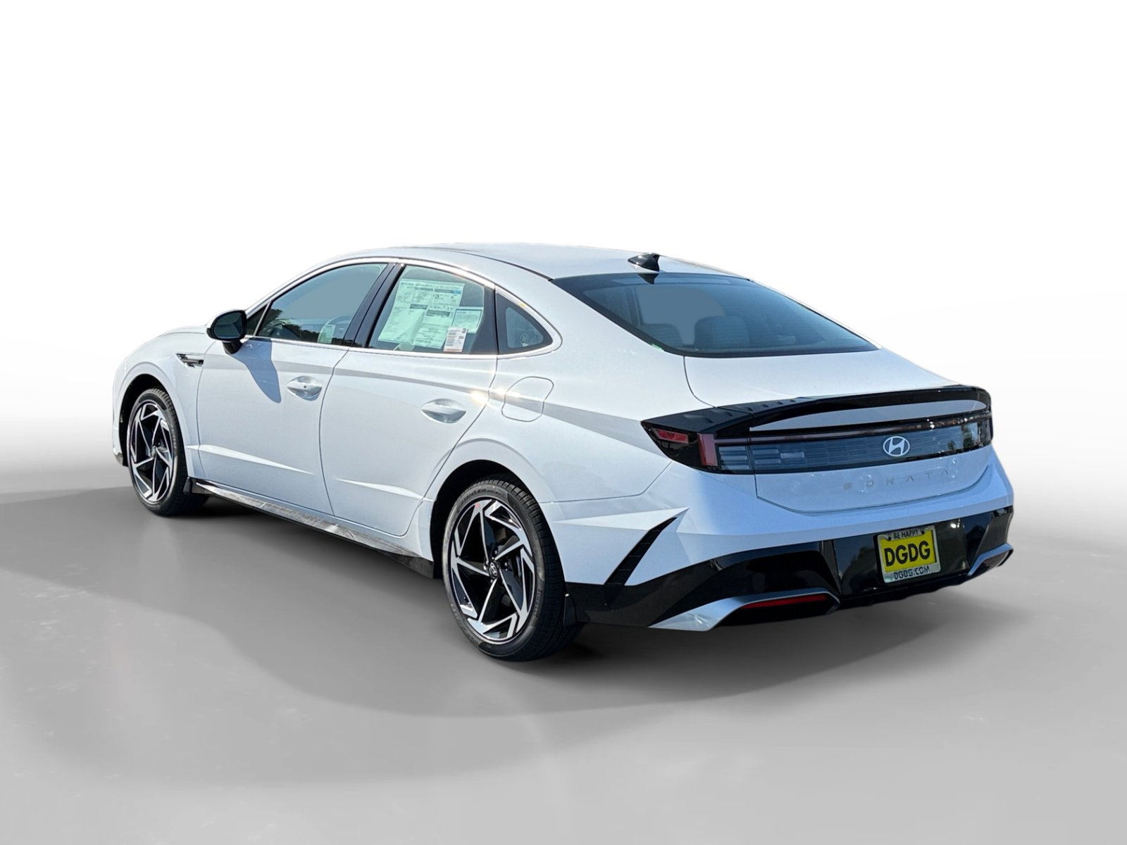 2026 Hyundai Sonata SEL Sport photo 3