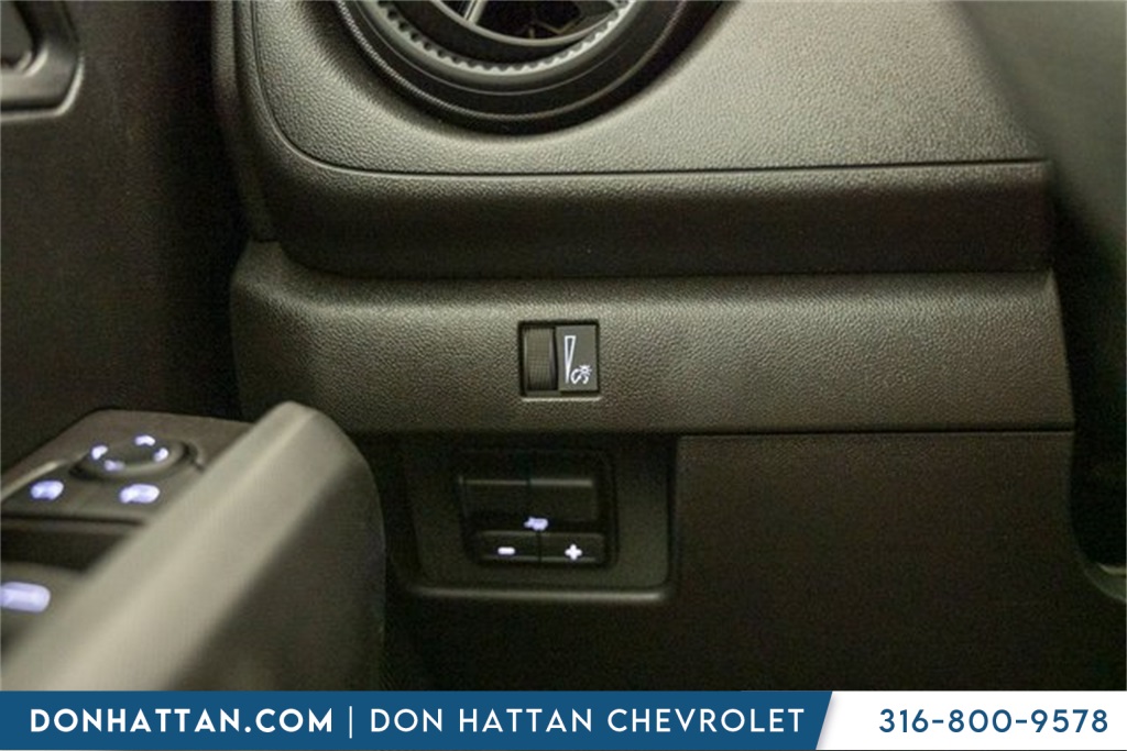 2026 Chevrolet Colorado Trail Boss photo 17