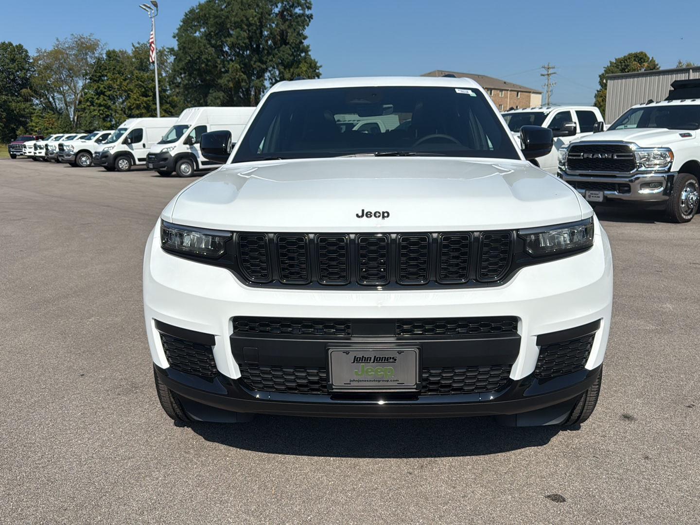 2025 Jeep Grand Cherokee Altitude X photo 15
