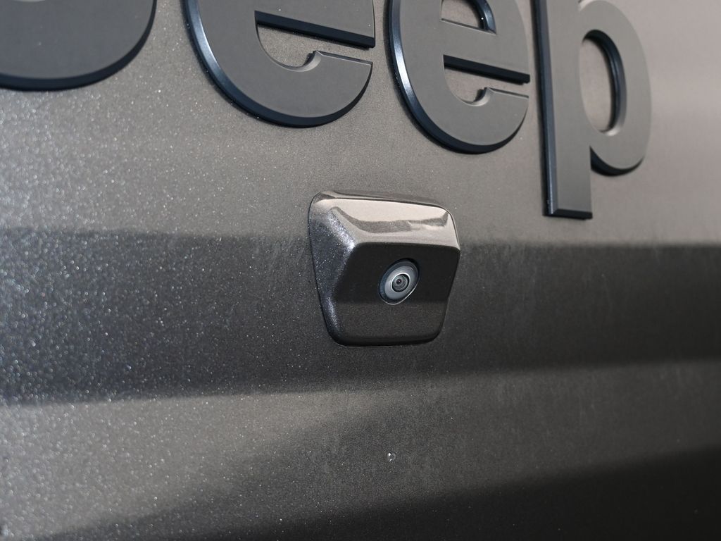 2023 Jeep Gladiator Sport photo 30