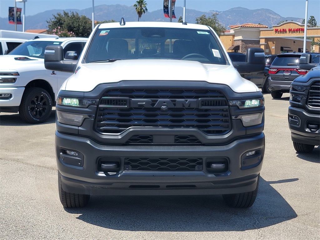 2025 Ram 3500 Tradesman photo 2