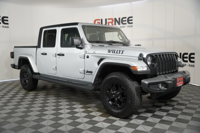 2022 Jeep Gladiator Willys photo 2