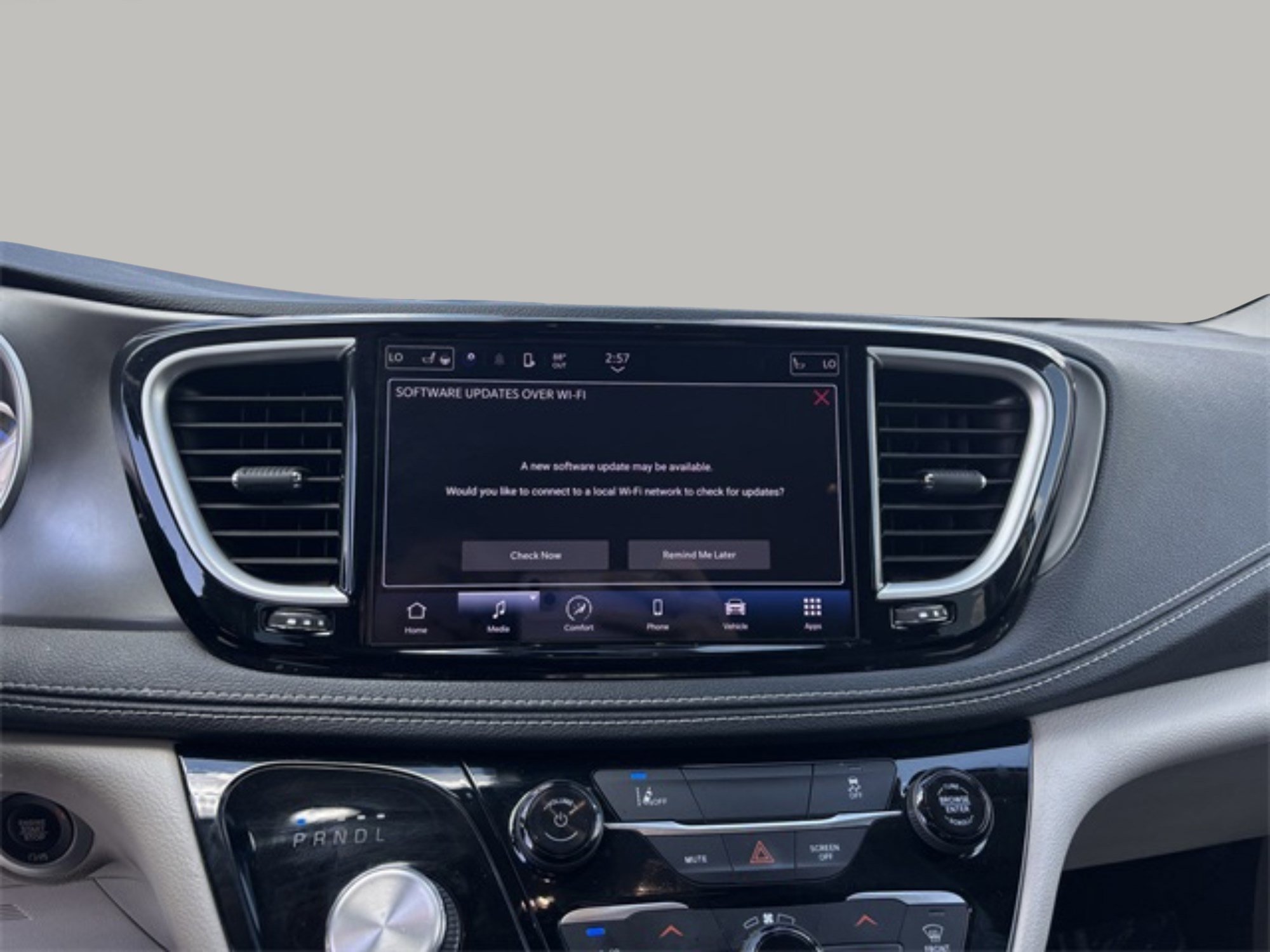 2022 Chrysler Pacifica Touring L photo 13