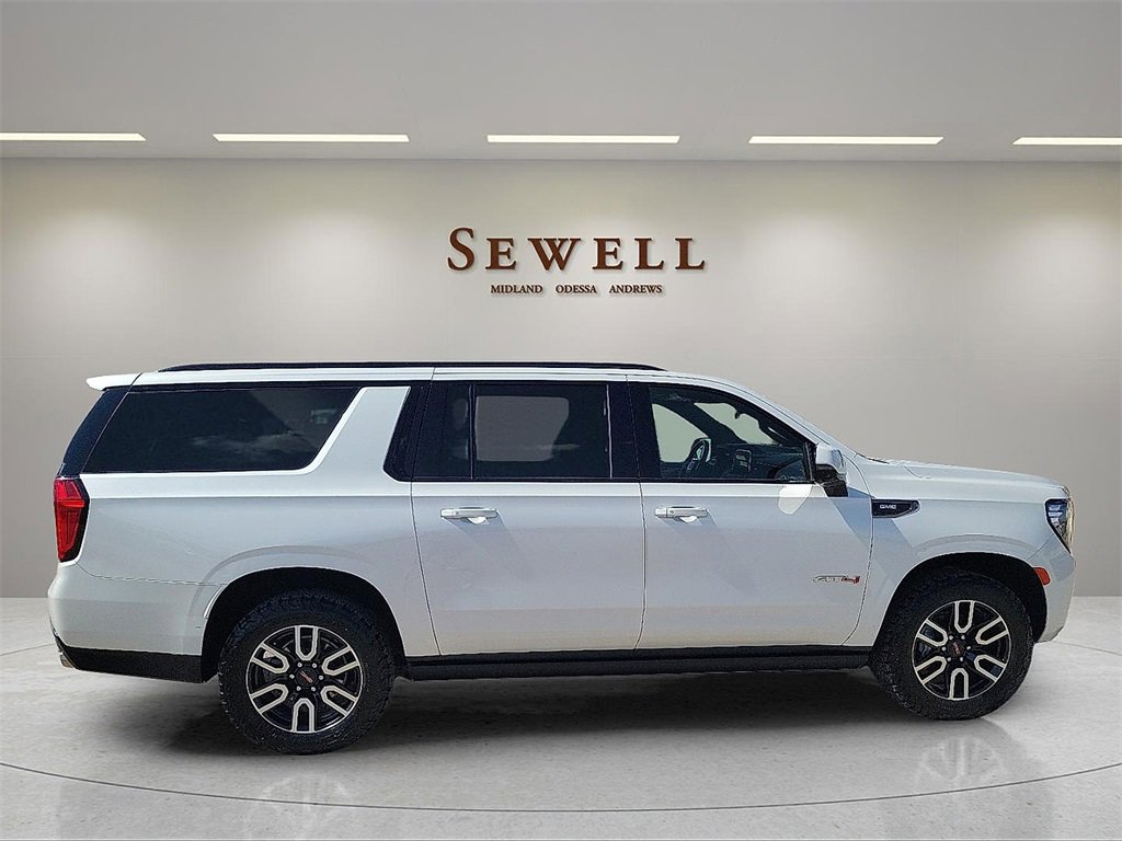 2023 Gmc Yukon XL AT4 photo 6