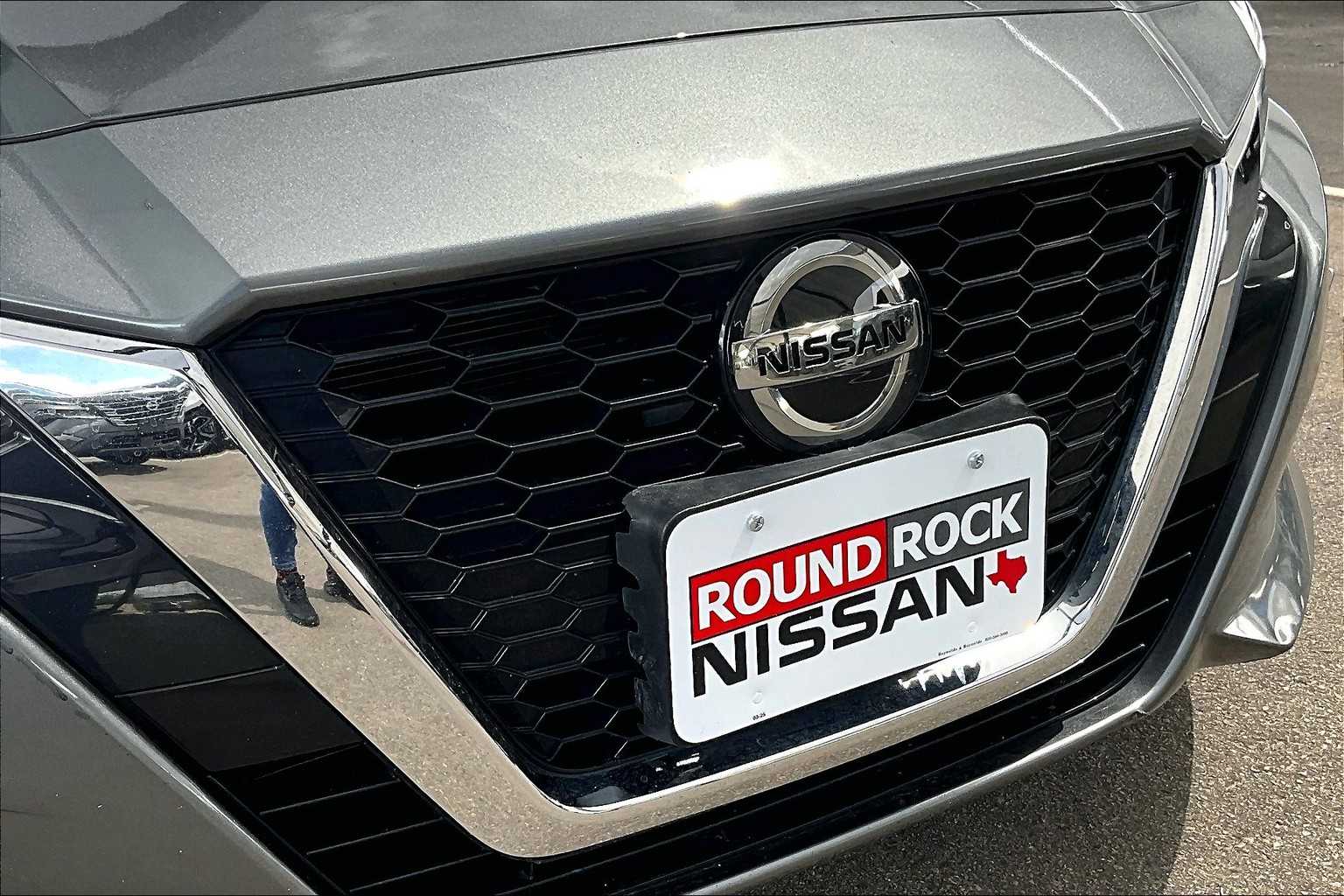 2022 Nissan Altima 2.5 SV photo 28