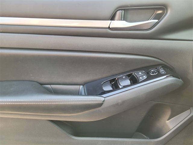 2023 Nissan Altima 2.5 SV photo 30
