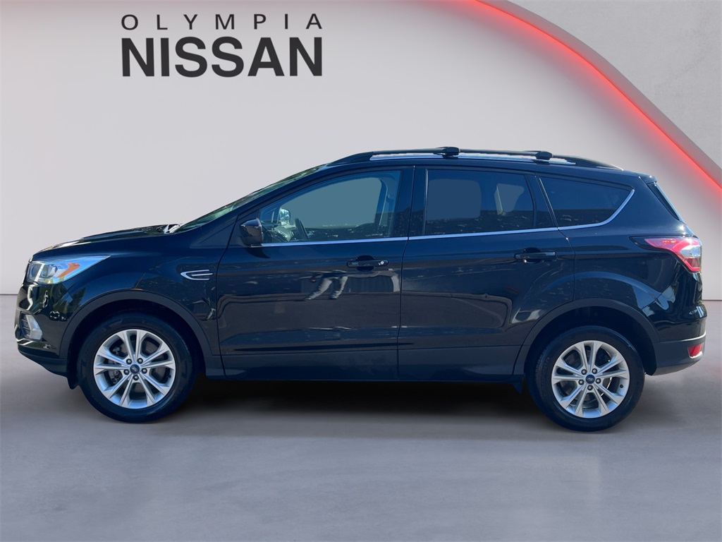 2018 Ford Escape SEL photo 2