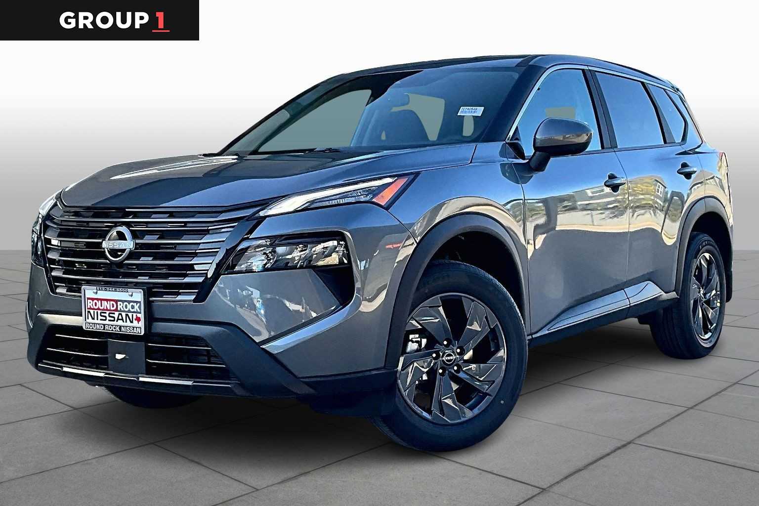 2026 Nissan Rogue SV's photo