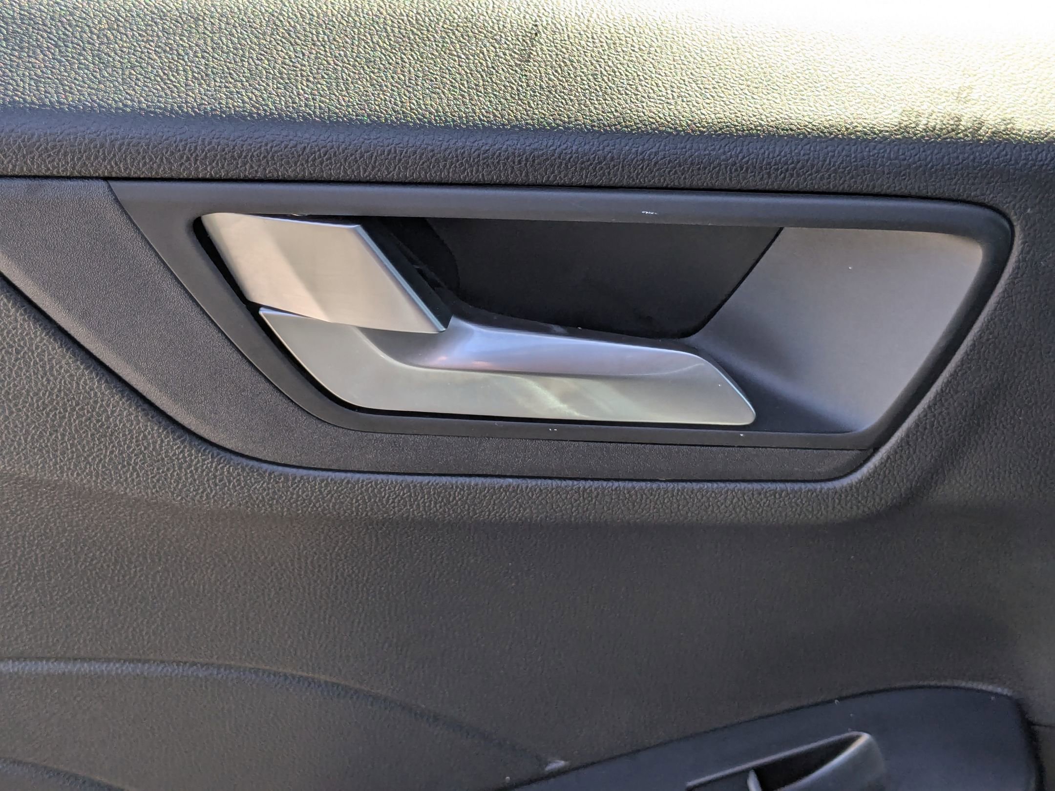 2023 Ford Escape ST-Line photo 28