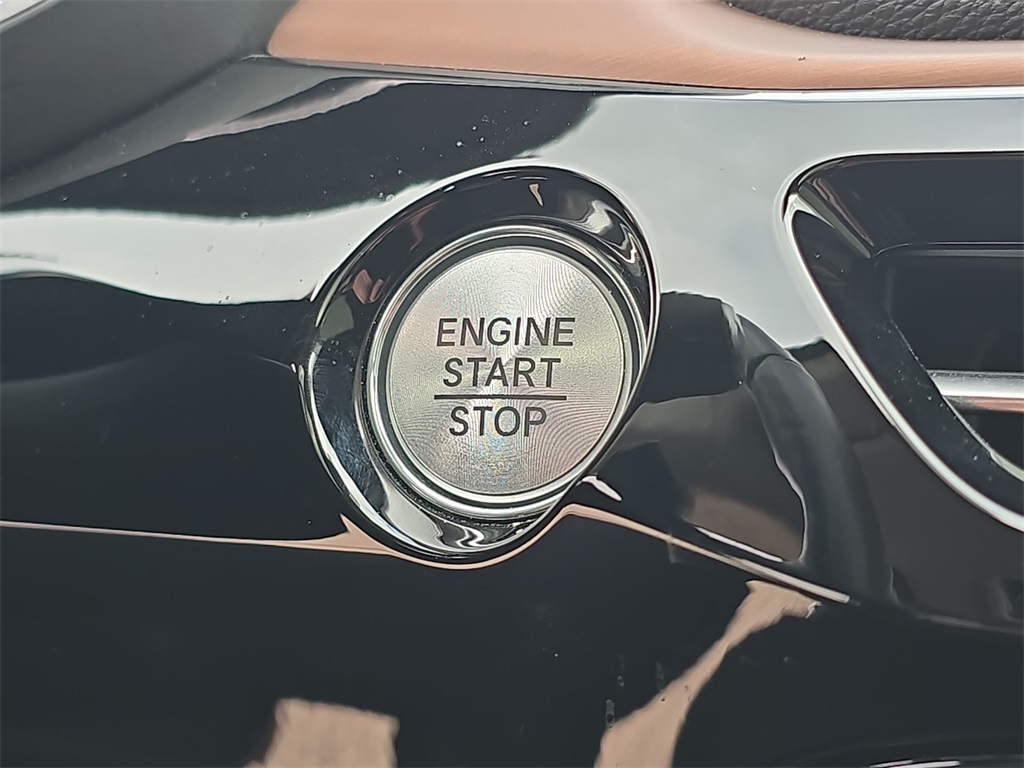 2022 Acura MDX SH-AWD photo 28