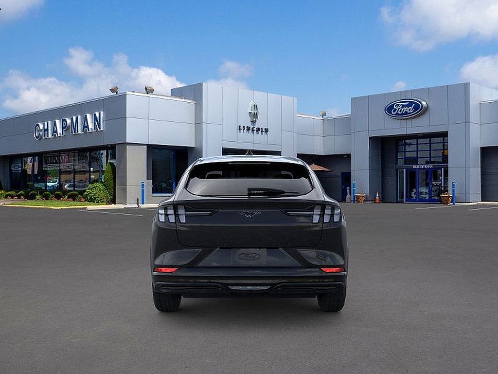 2024 Ford Mustang Mach-E Premium photo 4